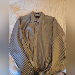 Eddie Baur dress shirt button up